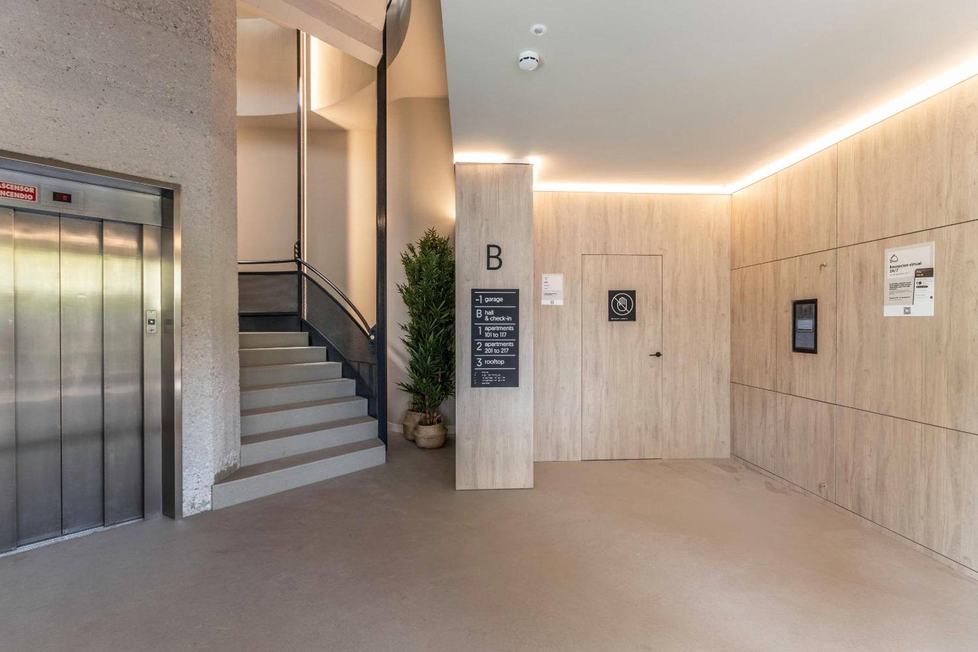 Apartamentos Libere Pamplona Yamaguchi المظهر الخارجي الصورة
